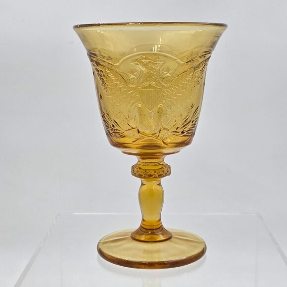L. E. Smith Glass American Eagle Yellow Goblet 6½″ Pressed Glass U.S. Vintage - Picture 2 of 7